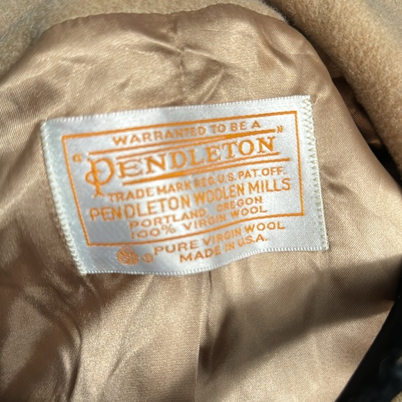 Wool coat - Picture 3 of 3